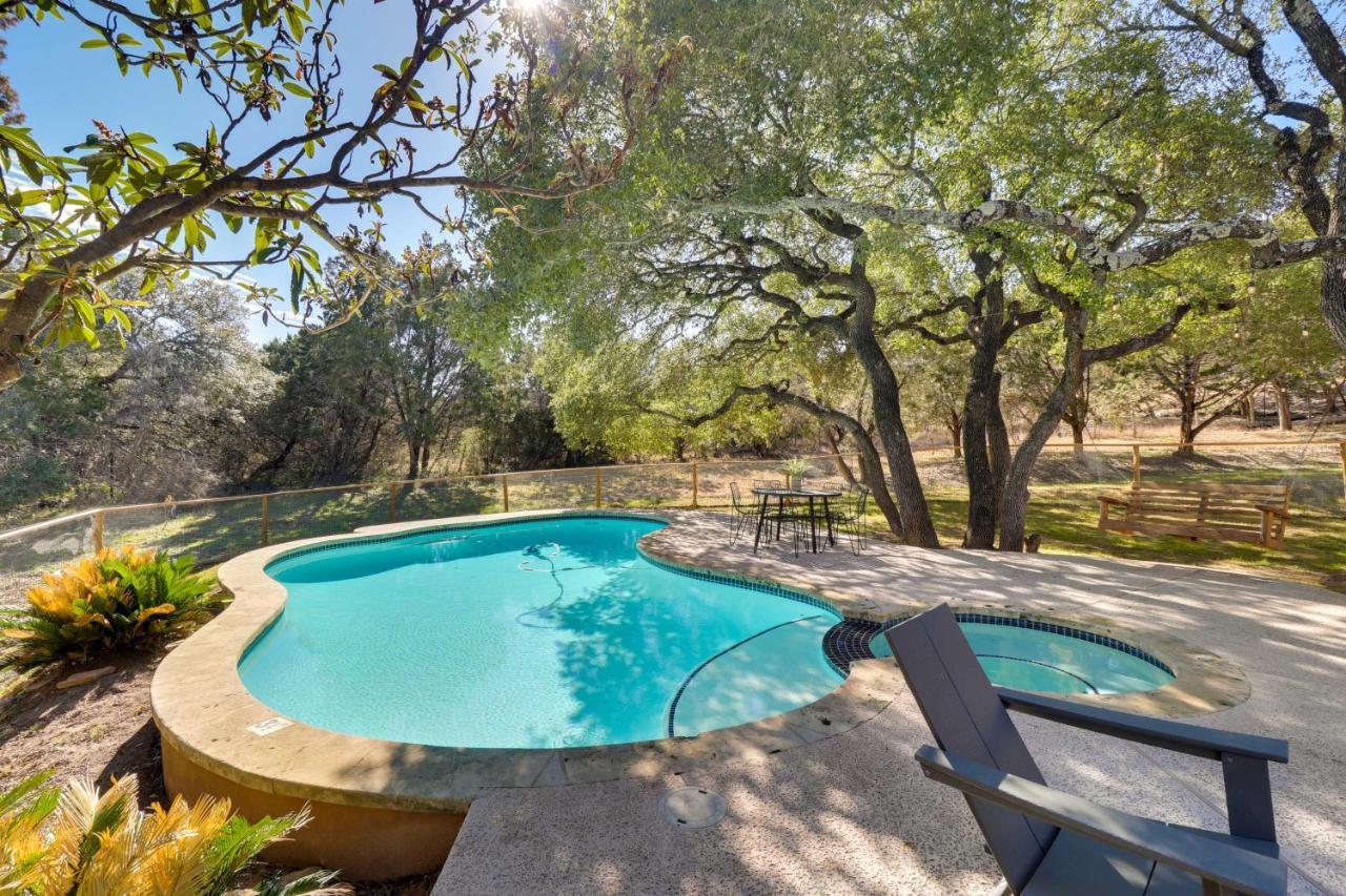 Villa Austin Getaway With Shaded Private Pool And Bbq Exterior foto